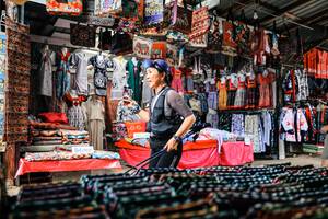 BIB: 
                            <button type="button" onclick="openModal(25555233)" class="btn btn-primary btn-sm float-right btn-popup" data-toggle="modal" data-target=".modal-high-quality">
                        <i class="fas fa-shopping-cart"></i> Add to Cart
                    </button>
                                            <button type="button" onclick="isThisMe(25555233, true)" class="btn btn-success btn-sm float-right btn-popup btn-isme hidden" data-toggle="tooltip" data-placement="bottom" title="นี่คือรูปของคุณใช่ไหม คลิกที่นี่เพื่อเอาเข้าอัลบั้ม">
                        <i class="fas fa-plus"></i> Add to album
                    </button>
                    <button type="button" onclick="isThisMe(25555233, false)" class="btn btn-warning btn-sm float-right btn-popup btn-isnotme hidden">
                        <i class="fas fa-ban"></i> Remove from album
                    </button>